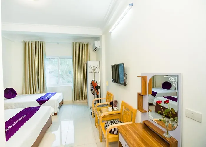 Dang Quang 3* Hạ Long